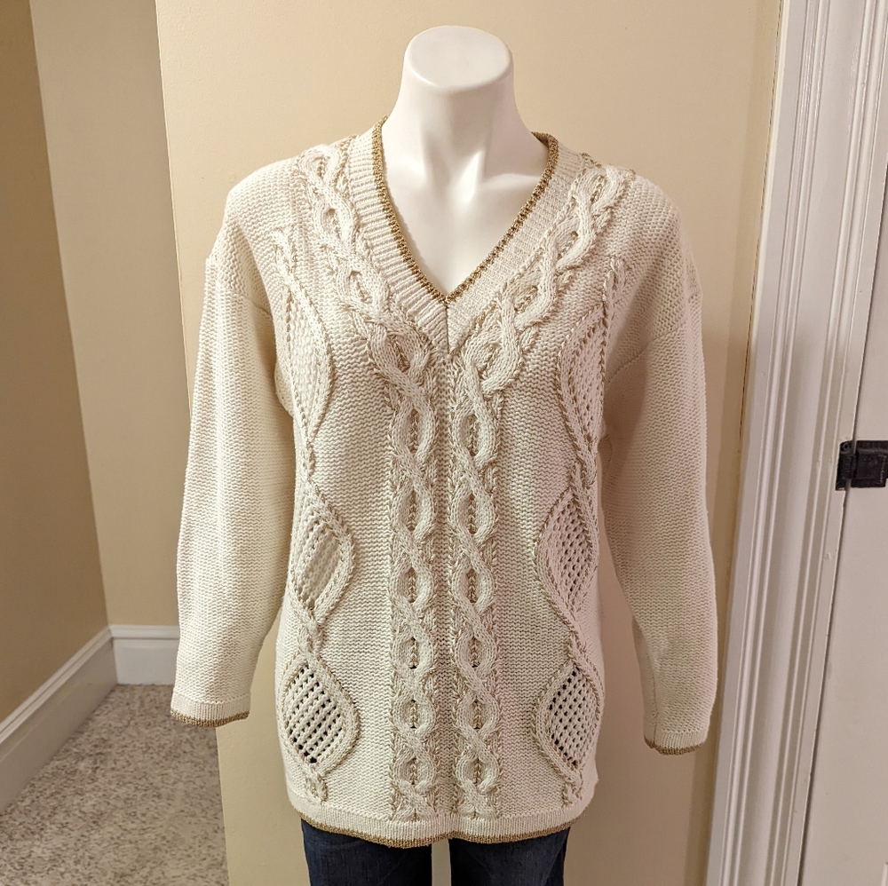 Vintage Pronto Moda cream with gold accents sweater size medium